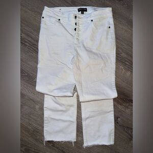 Kenneth Cole NY Jeans White Size US6 button front, 5 pocket